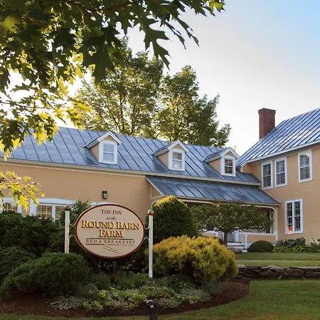 Inn At The Round Barn Farm